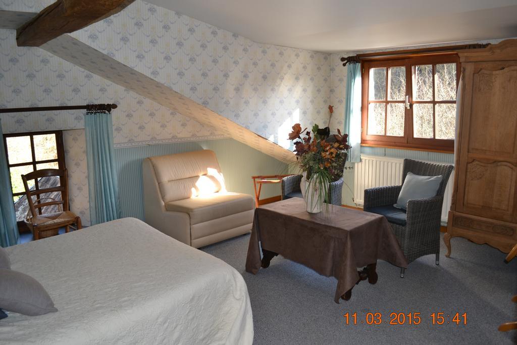Auberge Au Naturel Des Ardennes Rochehaut Room photo