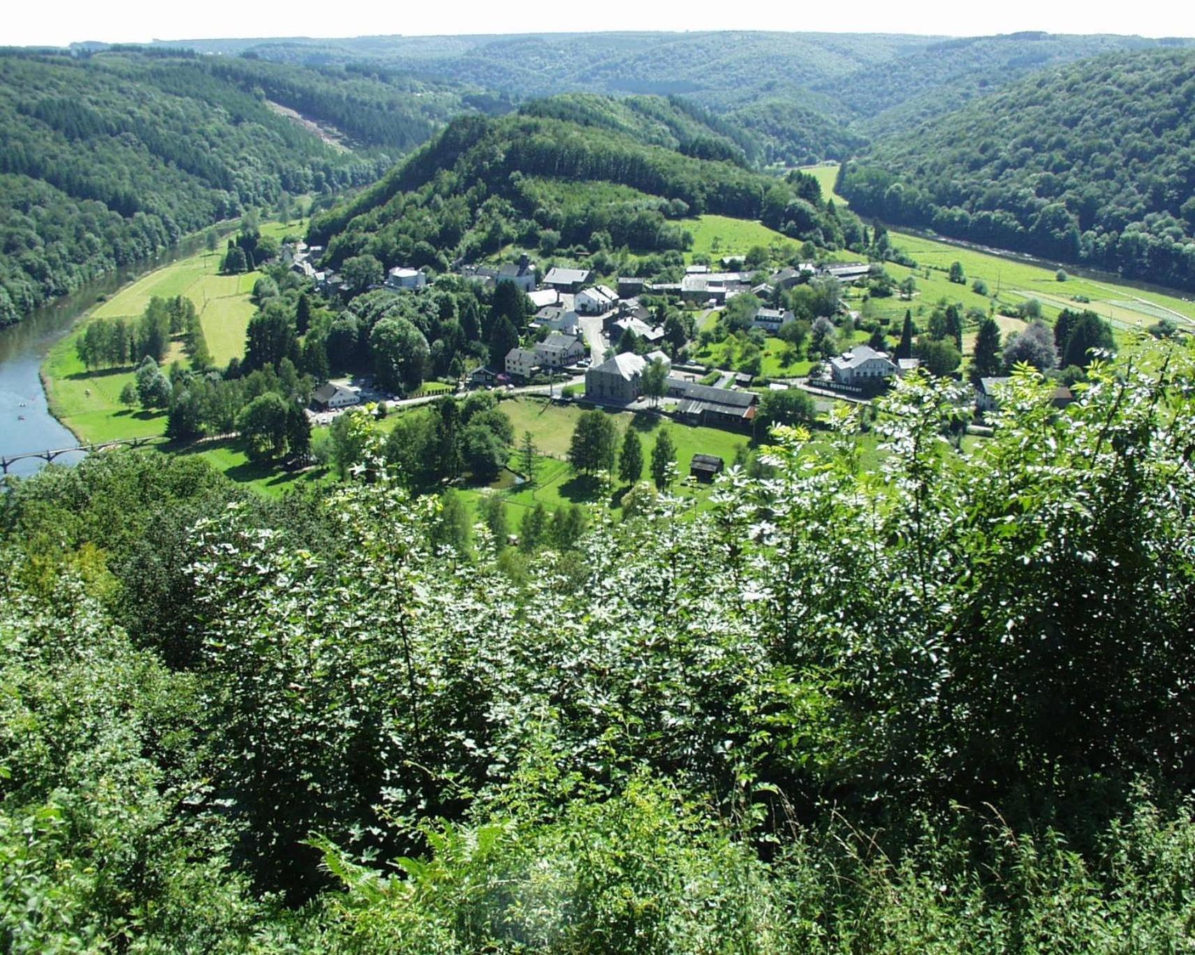 Auberge Au Naturel Des Ardennes Rochehaut Exterior photo