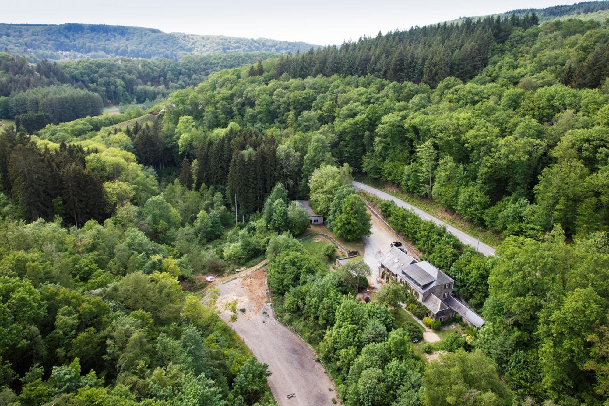 Auberge Au Naturel Des Ardennes Rochehaut Exterior photo